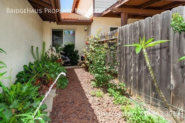 Building Photo - 5653 Tumbleweed Way