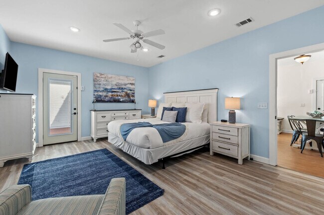 Building Photo - 95 Cobia St