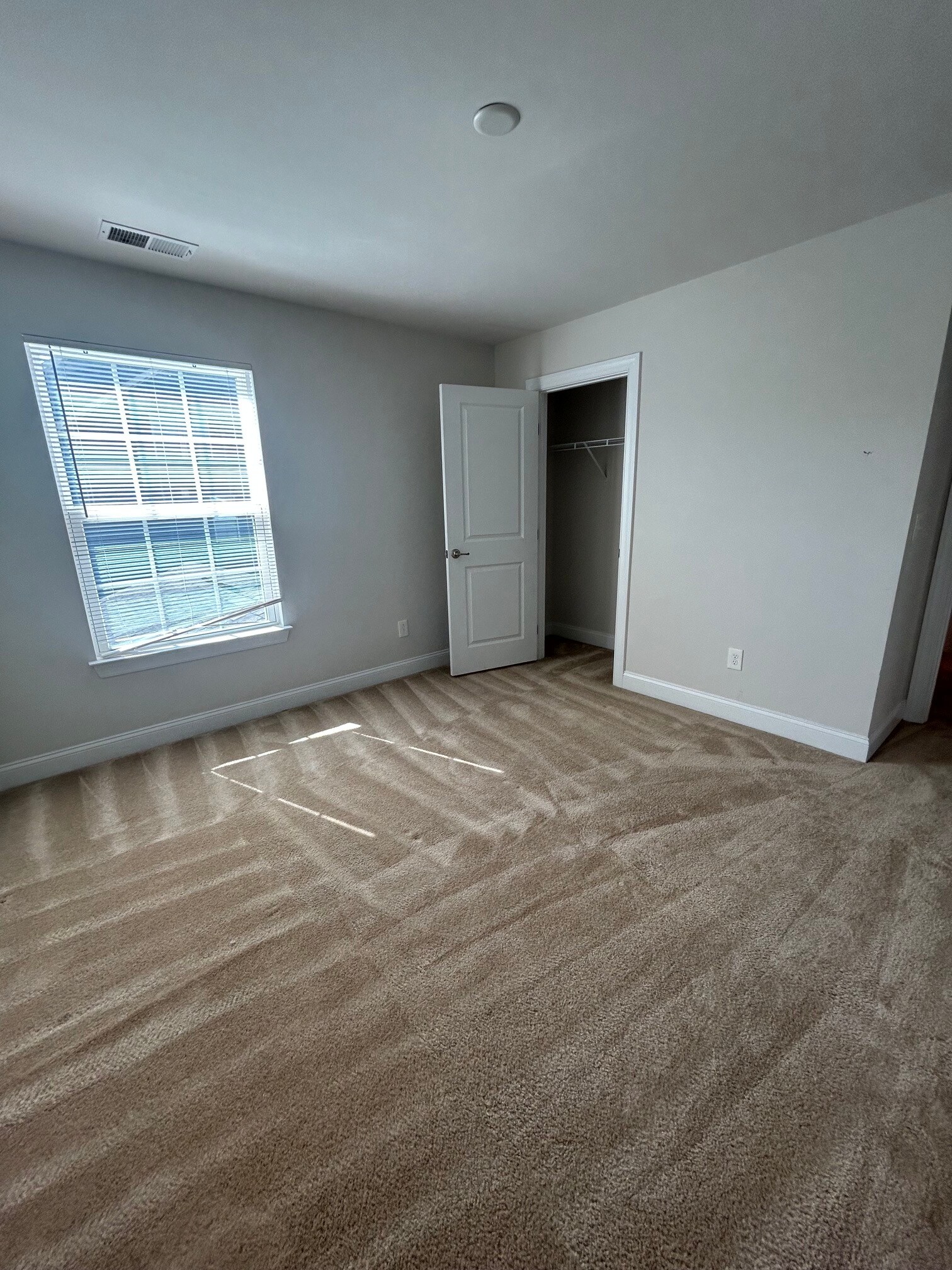 Building Photo - 1134 Beechfern Cir