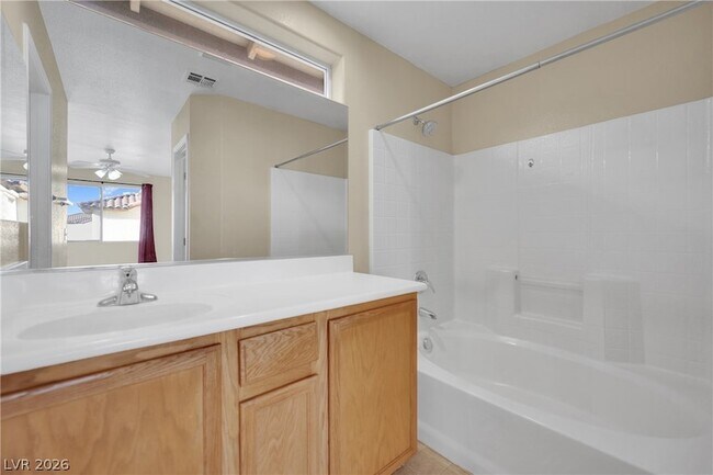 Building Photo - 5989 Banbury Heights Way
