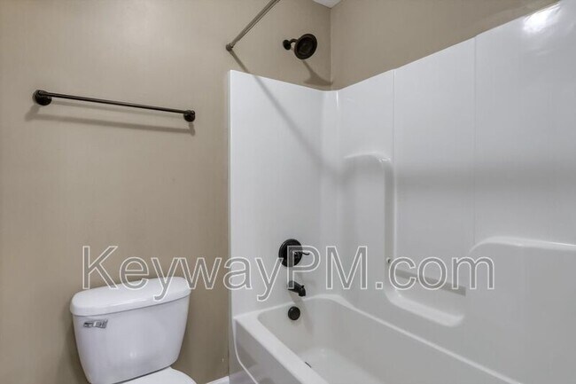 Building Photo - 219 Kickham Ln