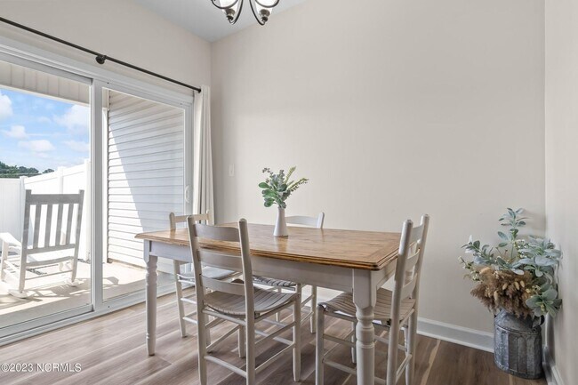 Building Photo - Modern Sneads Ferry Townhome with Private Fenced Yard