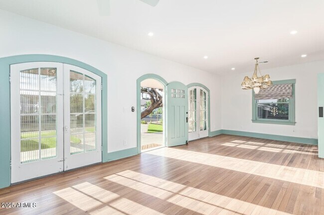 Building Photo - 2029 N 10th St