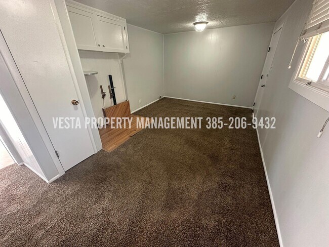 Building Photo - 475 22nd St