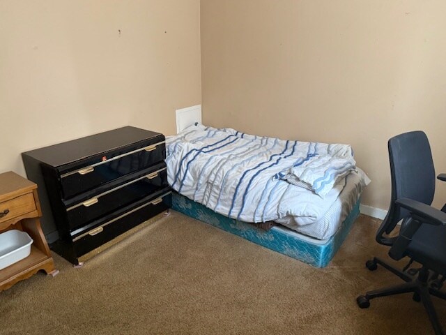 Building Photo - 3506 5th Ave