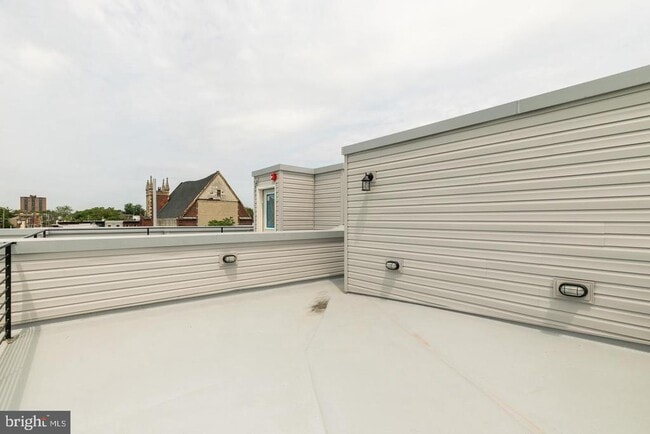 Primary Photo - 419 W Cumberland St