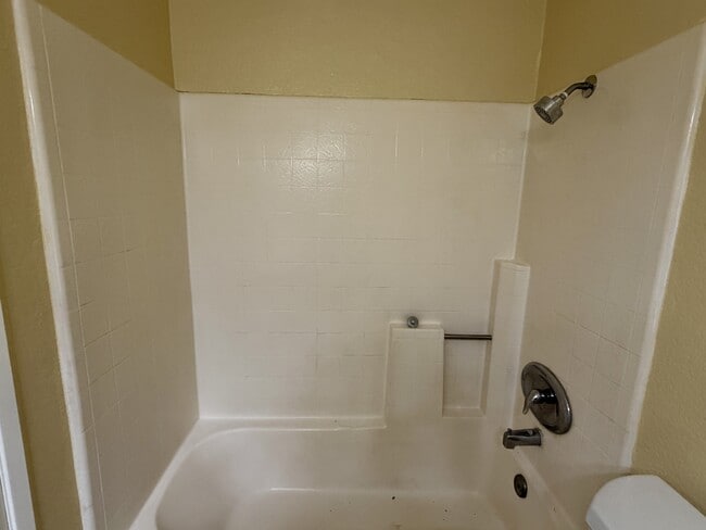 Building Photo - 15680 Shadow Mountain Ln