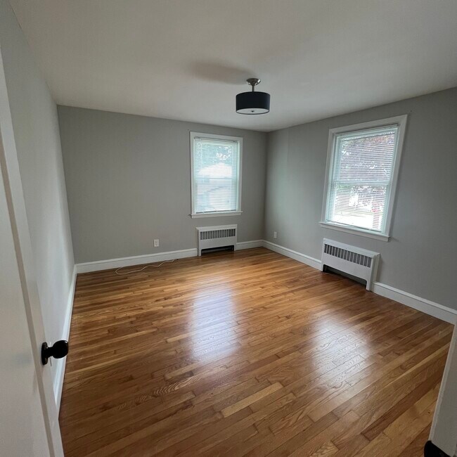 Bedroom #1 - 84 Tyndall Ave