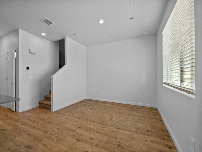 Building Photo - Brand New 3-Bed, 2.5-Bath Townhome in Evan...