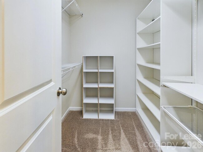 Building Photo - 6624 Berewick Commons Pkwy