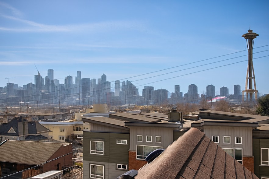 View from Roof Deck - 404 Aloha St