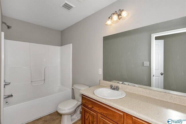 Building Photo - 138 Bayside Ln