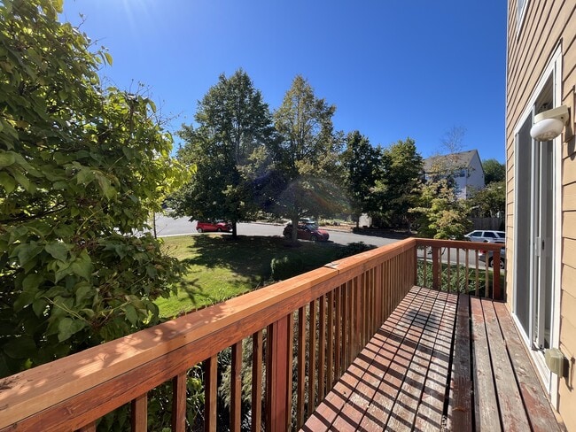 Building Photo - 13065 SW Seca Ct