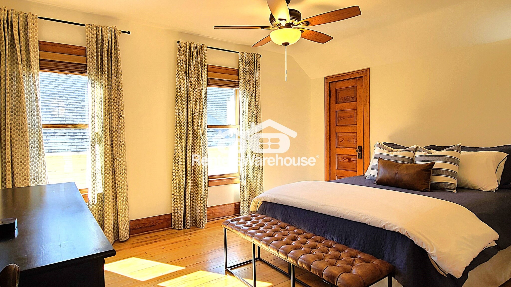 Building Photo - 421 Locust St