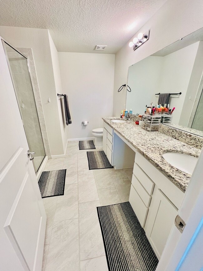 Building Photo - 31301 Amberview Bnd