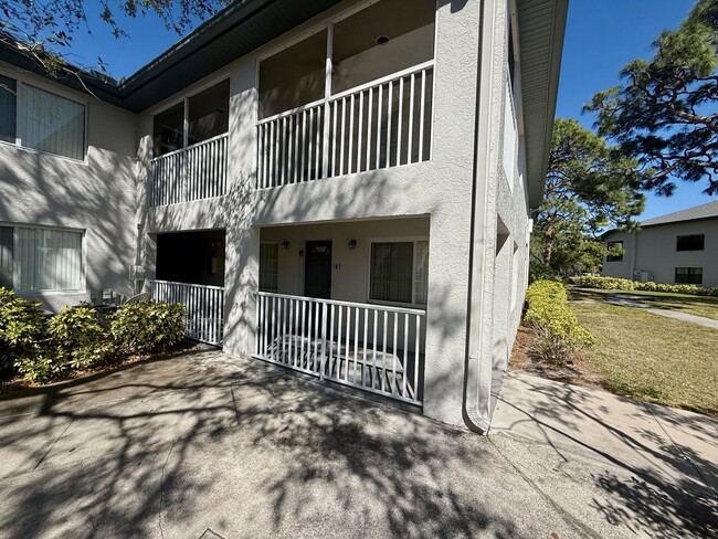 Building Photo - 2 bed 2 bath turnkey condo in Shorewalk