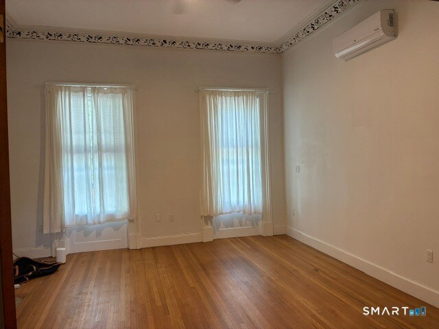Building Photo - 38 Academy St