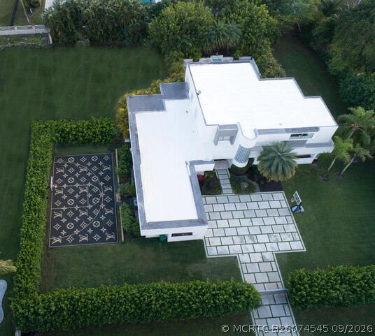 Building Photo - 11700 SW 22nd Ct