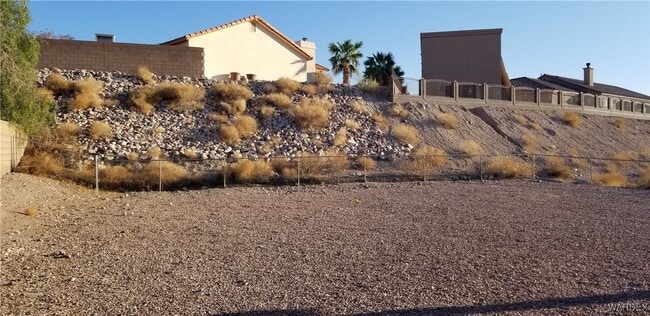 Building Photo - 870 Florence Ave