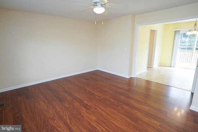 Building Photo - 1331 Aspen Dr