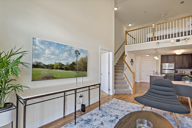 Building Photo - 1800 Diagonal Rd