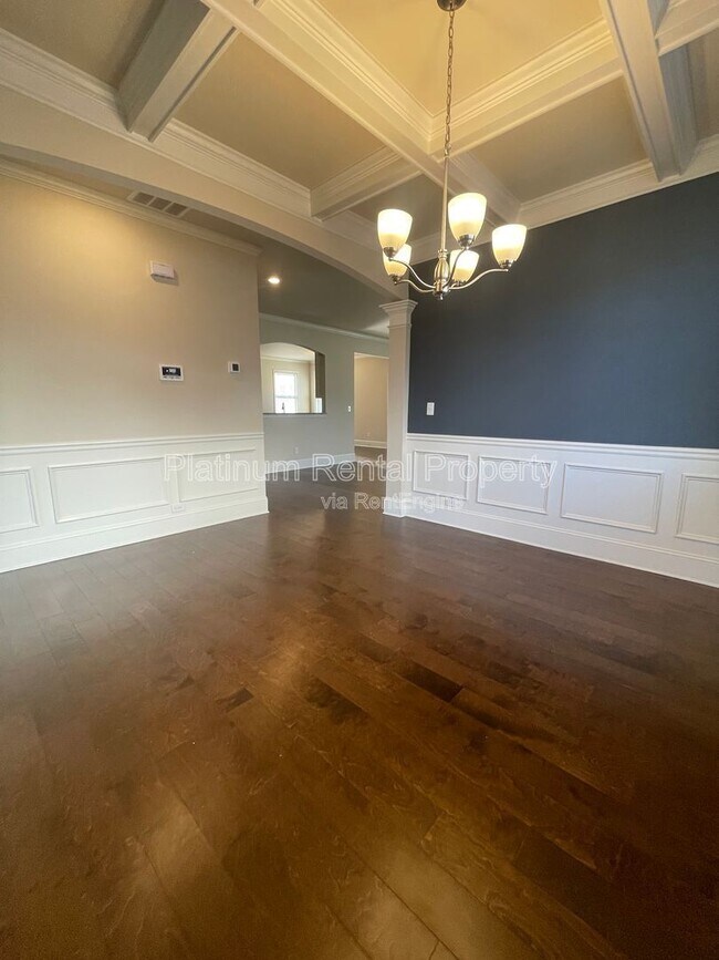 Building Photo - 4425 Huron Dr