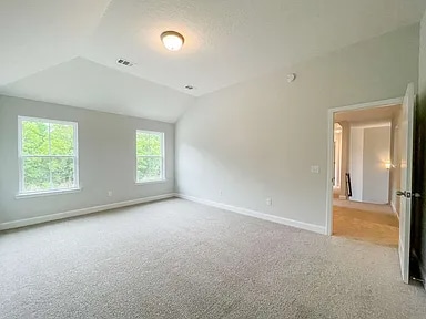 Building Photo - 577 Meloney Dr