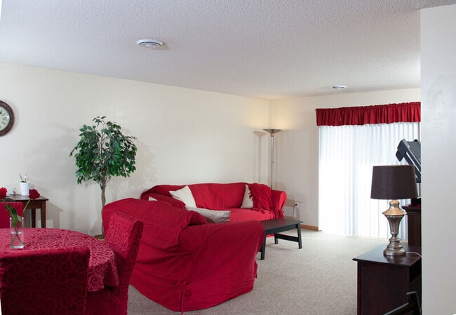 Building Photo - 540 Lulu Ln