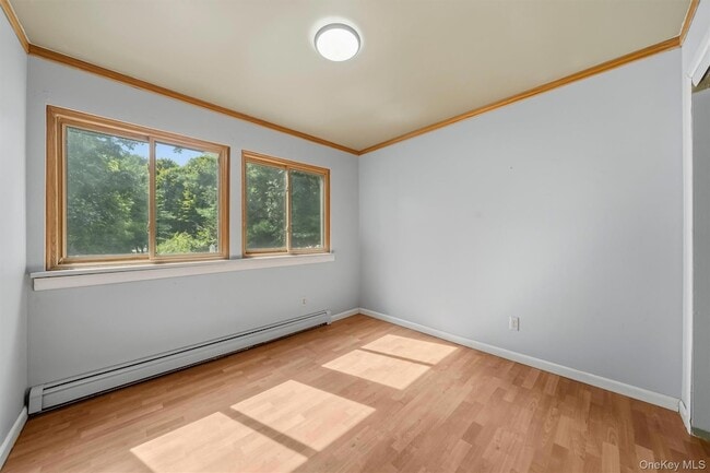 Building Photo - 383 NY-32