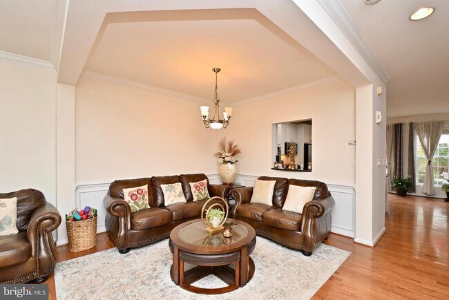Building Photo - 8240 Gunston Commons Way