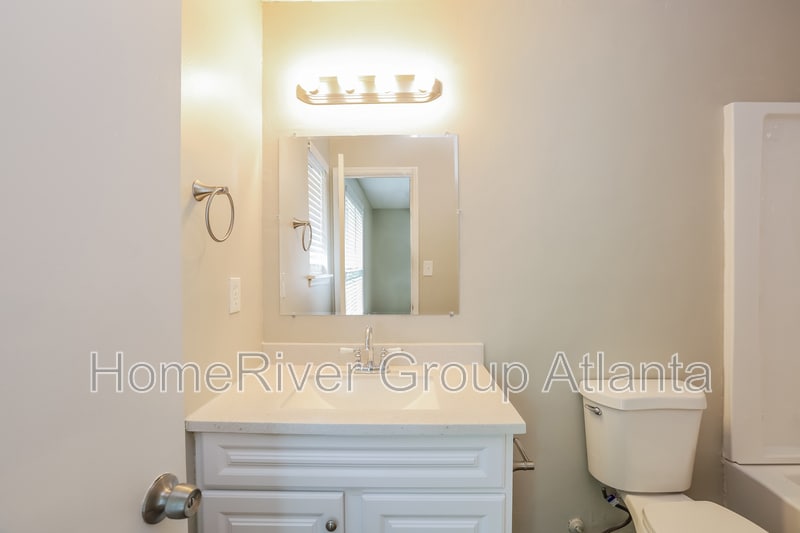 Building Photo - 299 Park Ridge Ct