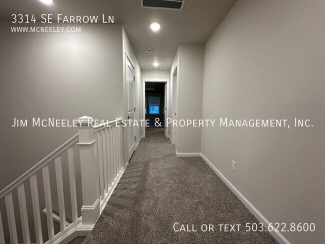 Building Photo - 3314 SE Farrow Ln