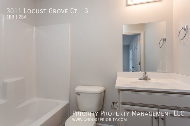 Building Photo - 3011 Locust Grv Ct