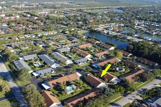 Building Photo - 10772 Regent Cir
