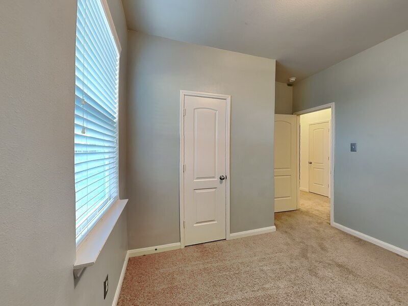 Building Photo - 6140 Nathan Creek Dr