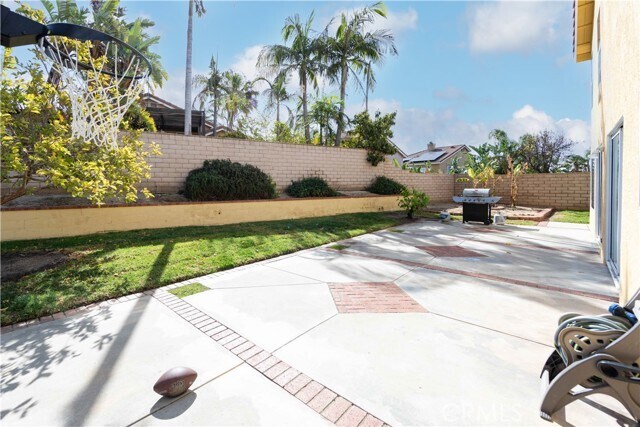 Building Photo - 21219 Lands End