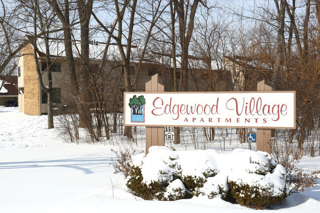 Building - Edgewood Village