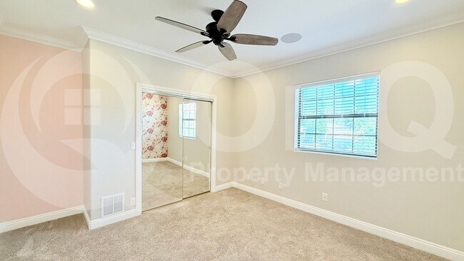 Building Photo - 10188 E Cortez Dr