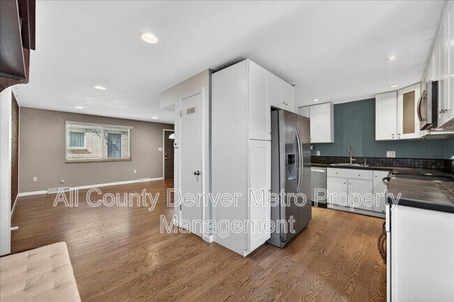 Building Photo - 5250 Garrison St