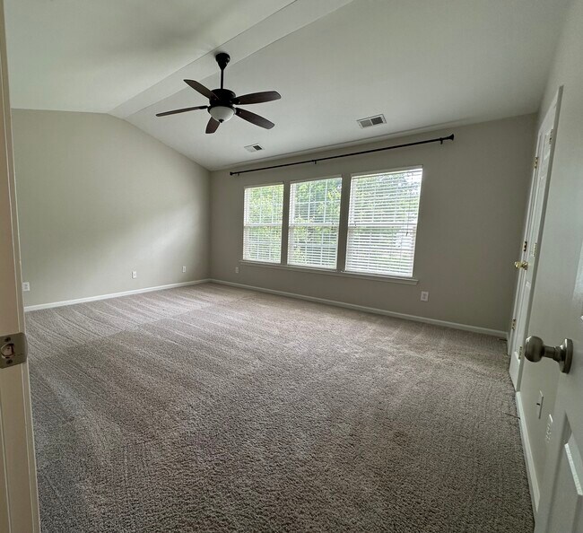 Building Photo - 12147 Bobhouse Dr
