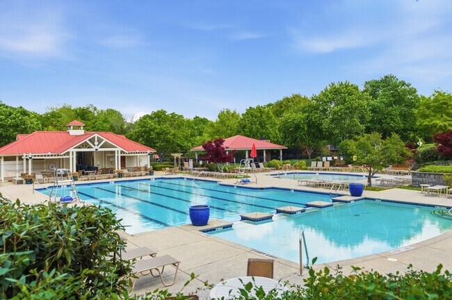 Building Photo - 6006 Mill Tree Ct
