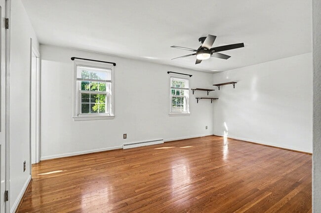 Building Photo - 6951 Copperglow Ct