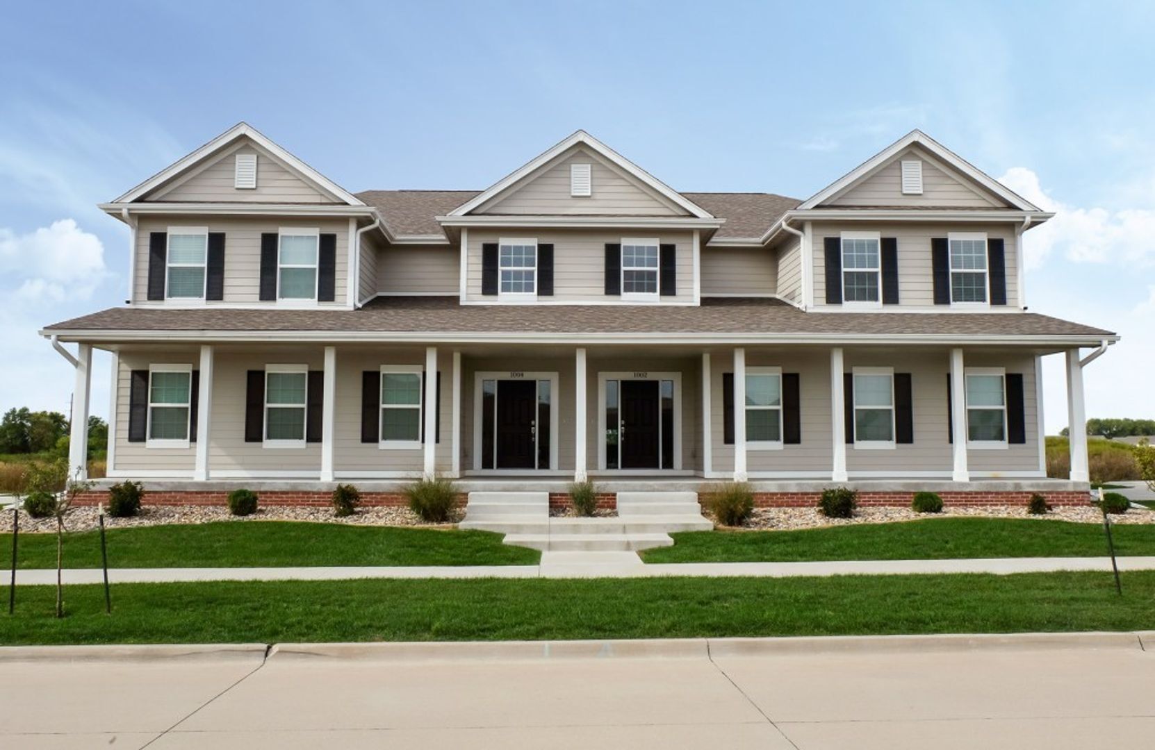 Interior Photo - Elm St Villas