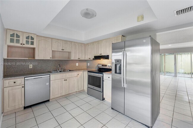 Building Photo - 5850 NW 57th Ave