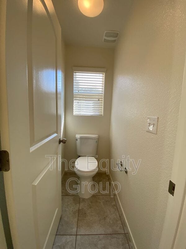 Building Photo - 2326 Cape Canyon Ave