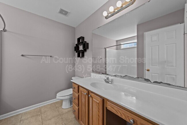 Building Photo - 359 Vesta Dr