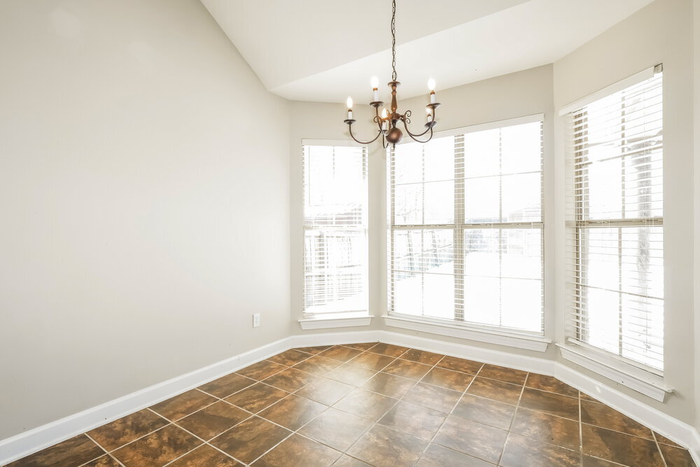 Building Photo - 8213 Park Pike