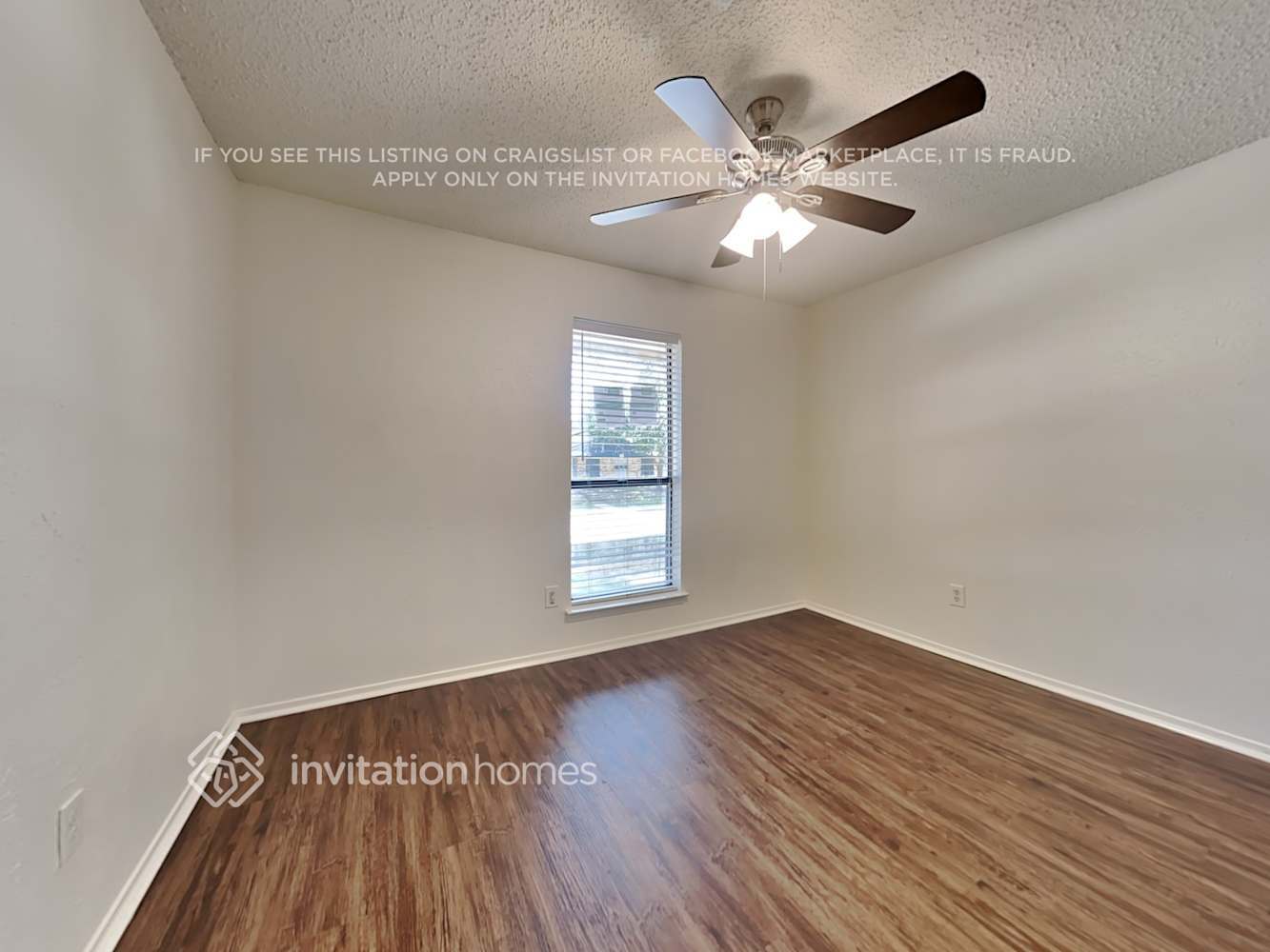 Building Photo - 717 Holly Oak Dr
