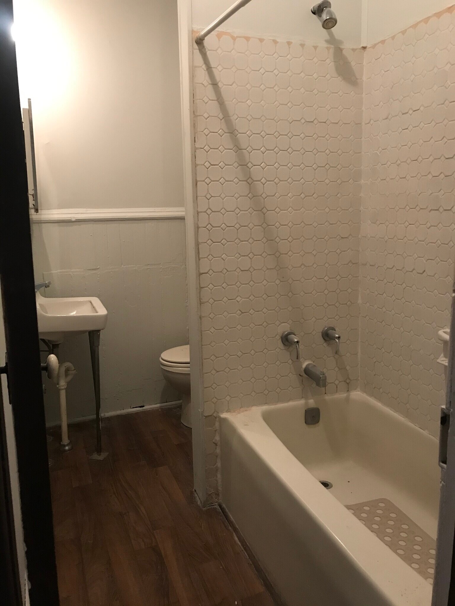 Building Photo - 25 S Locust St