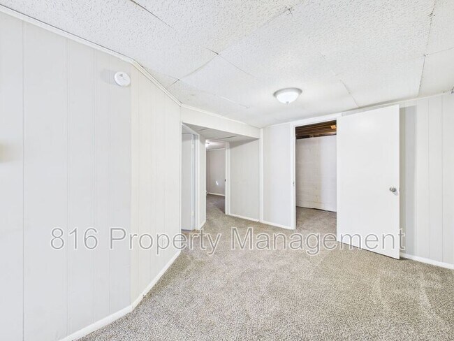 Building Photo - 1004 Anderson St